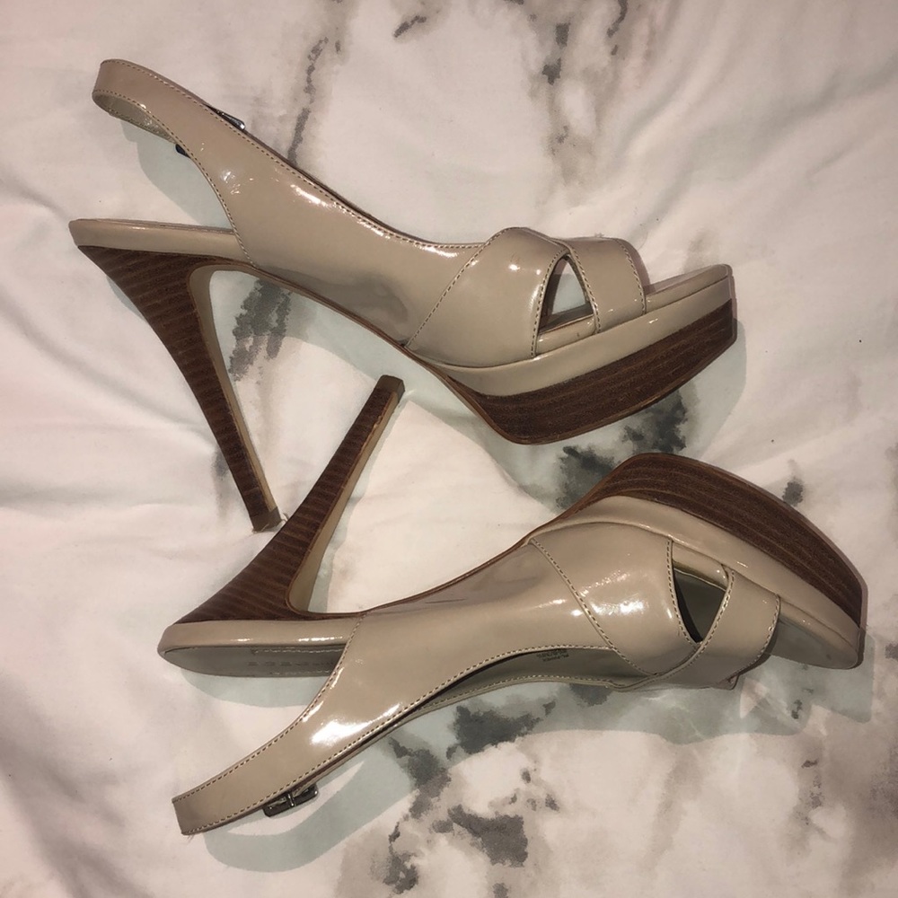 BCBG heels